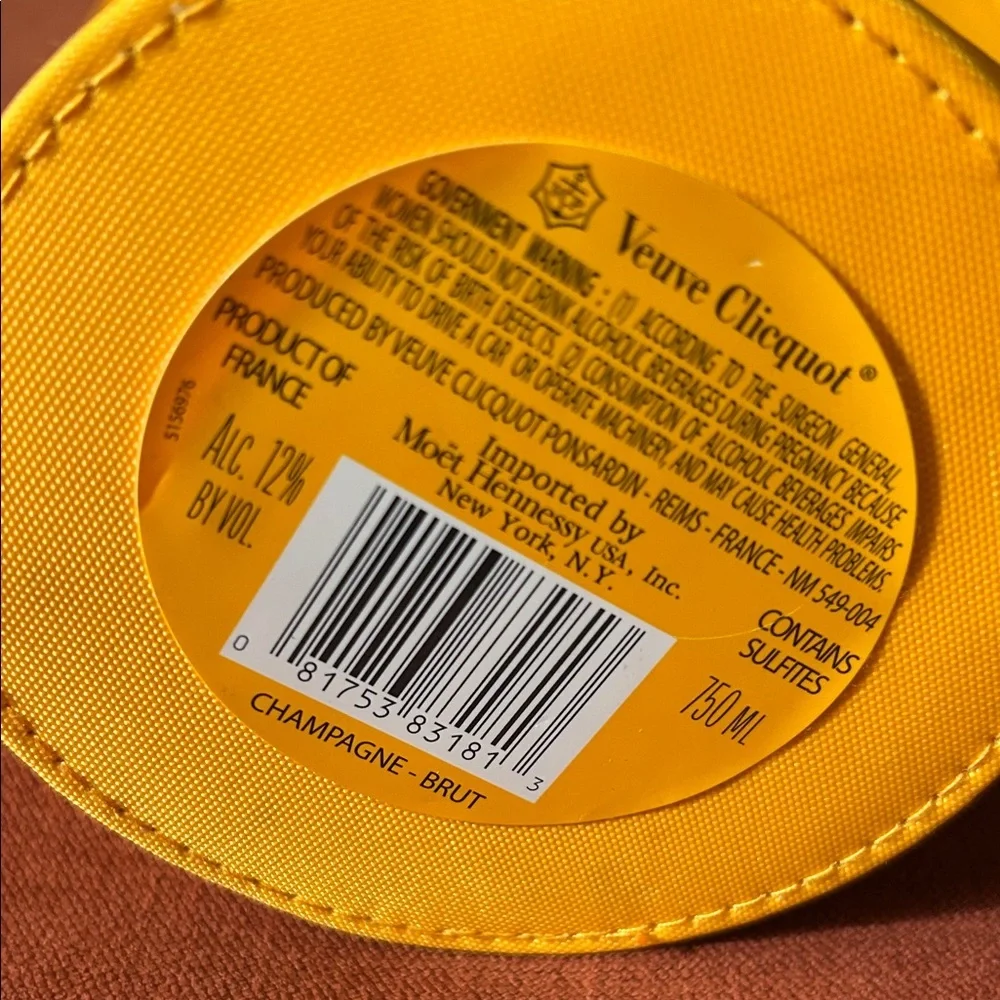 Veuve Clicquot Yellow Gift Bag - Picture 3 of 5